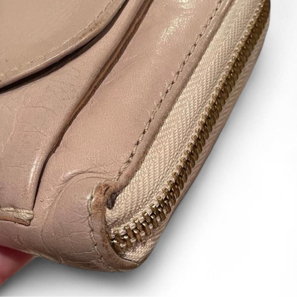 Chloé Bow Zip Leather Long Wallet - Picture 6 of 10